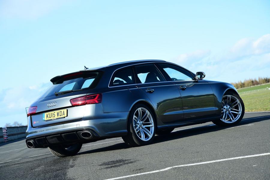  Audi RS6 Avant (4G, C7) 2014 года  (UK) (фото 5 из 9)